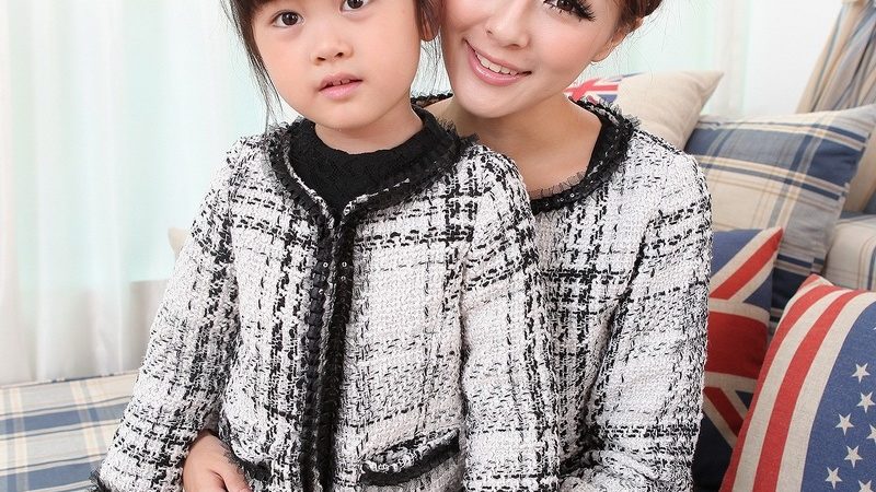 2012-autumn-and-winter-high-quality-thickening-woolen-plaid-outerwear-family-fashion-clothes-for-mother-and1.jpg
