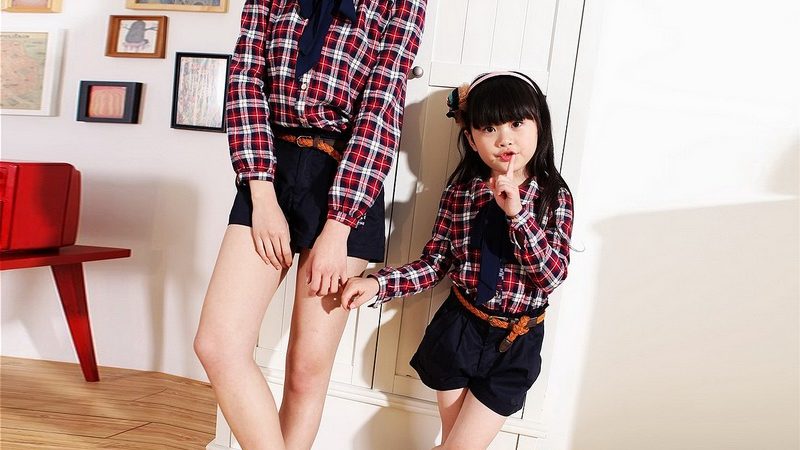 2013-spring-and-summer-100-cotton-plaid-jumpsuit-family-fashion-clothes-for-mother-and-daughter-hg303.jpg