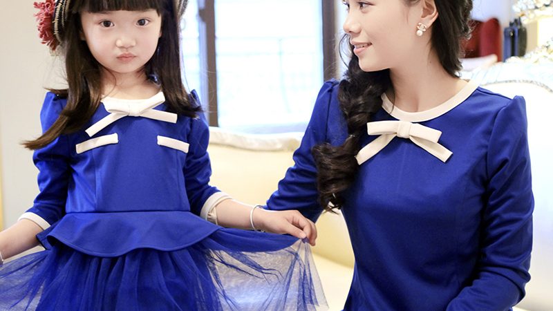 Family-fashion-spring-2013-ruffle-hem-female-child-baby-one-piece-dress-clothes-for-mother-and.jpg
