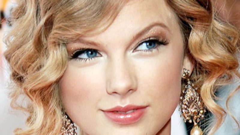 How-to-Make-Curly-Hair-style1.jpg