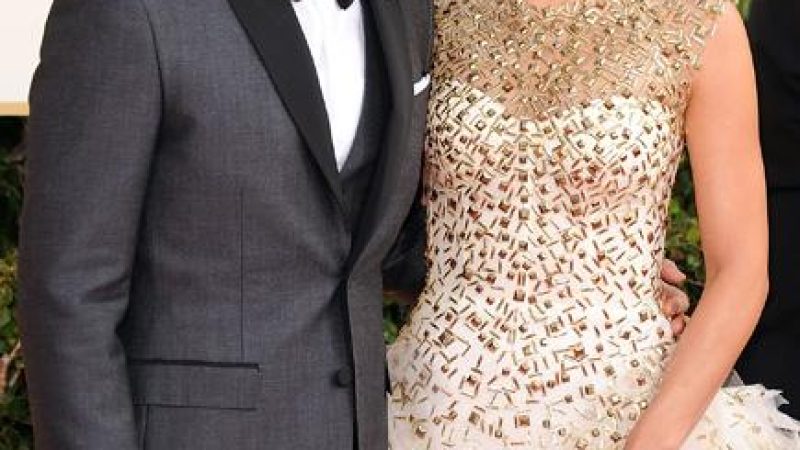 Julianne-Hough-and-Ryan-Seacrest.jpg