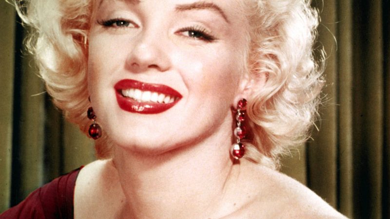 Marilyn-Monroe-marilyn-monroe-30013961-1006-1280.jpg