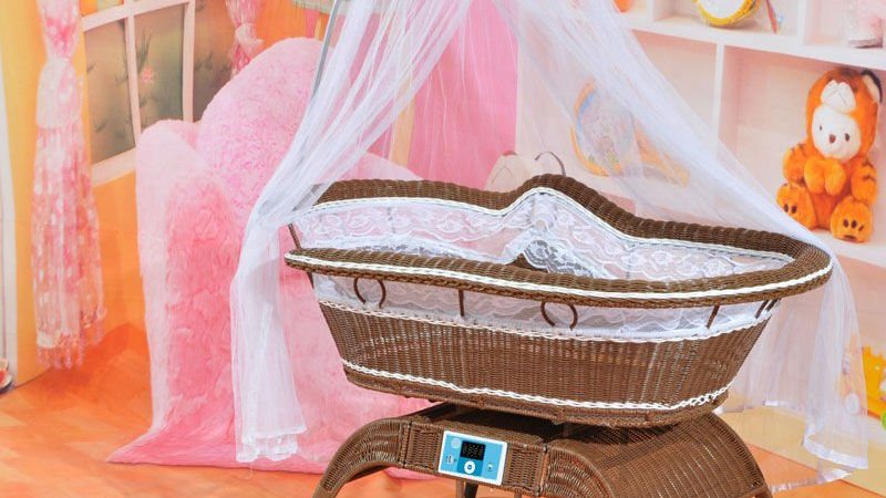 PE_rattan_automatic_swing_Baby_bed_crib.jpg