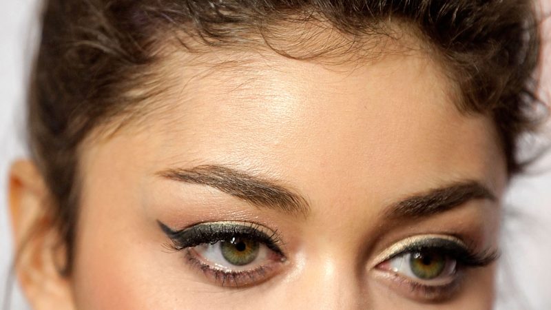 Sarah-hyland-close-up.jpg