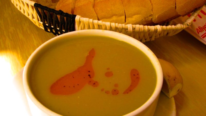 mercimek-corbasi.jpg